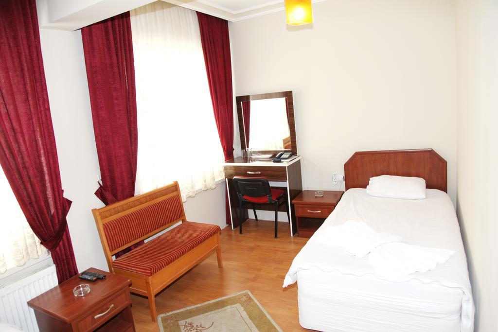 Kapris Hotel Κιρσεχίρ Δωμάτιο φωτογραφία