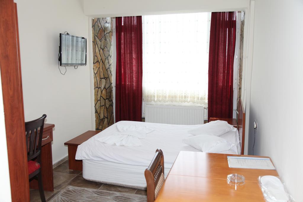 Kapris Hotel Κιρσεχίρ Δωμάτιο φωτογραφία