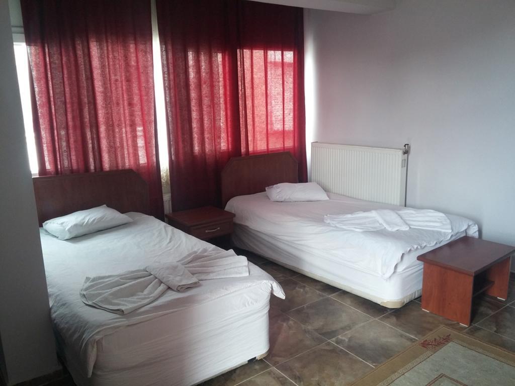 Kapris Hotel Κιρσεχίρ Δωμάτιο φωτογραφία